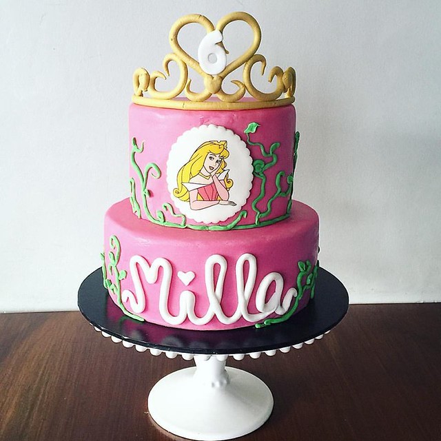 Princess Aurora Cake by The Sweet Remedy