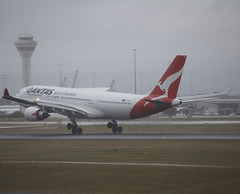 Qantas | Airbus A330-202 VH-EBS