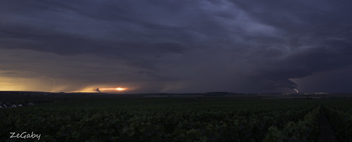 champagneardenne foudre landscape longexposure naturephotography orages panorama pentaxk1 pentax35mm storm supercell thunderstorm ludes grandest france fr