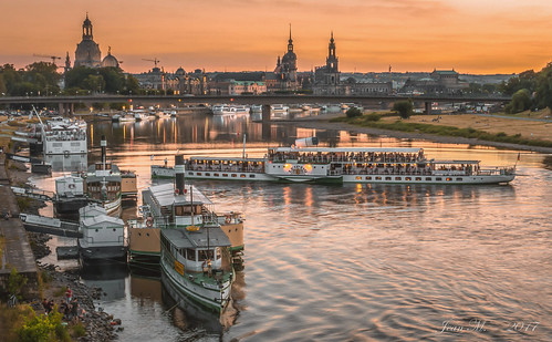 sky city sea sunset water boat reflection river travel tourism architecture bridge building ship boats dresden sight town germany outdoors harbor deutschland steamboat elbe sonnenuntergang sachsen saxony watercraft dampfer transportation system
