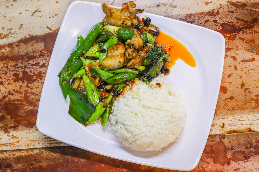 Bugis Street Food: Sliced Pork Rice