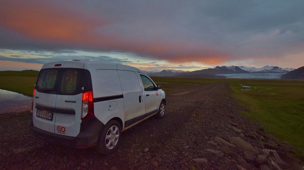 Hints and tips for driving in Iceland