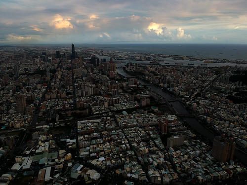 高雄市 都市環境景觀 空中攝影 都市景觀 aerial aerialphotography 臺灣 clouds sunset sky