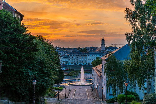 hdr canon5dmarkiv angers sunset soleil fontaine loire