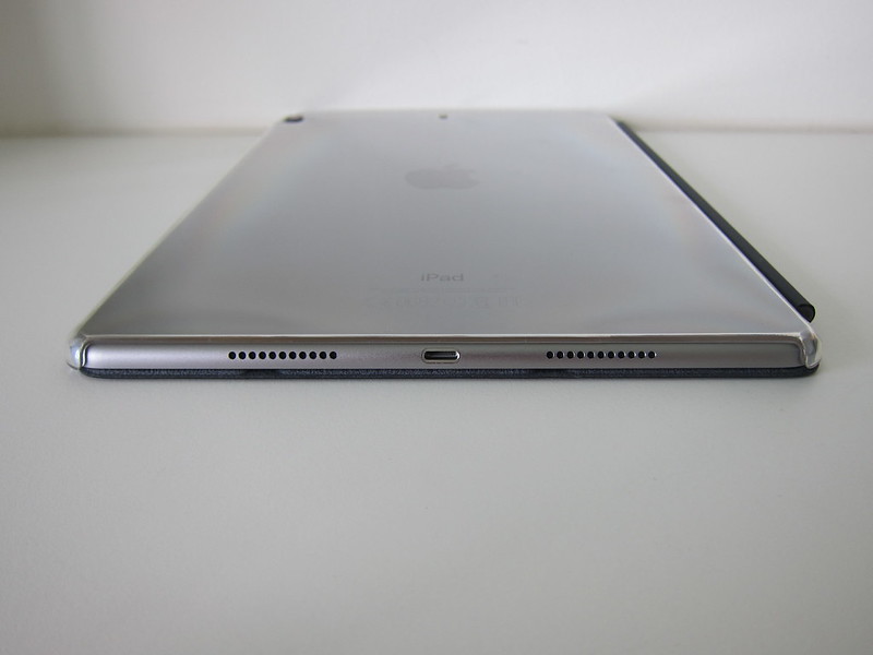Elecom iPad Pro 10.5 Inch Clear Back Cover - With iPad Pro - Bottom