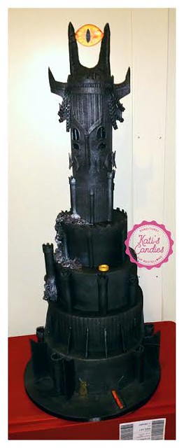 Lord of the Rings Cake by Katrin Loidl of Kati's Candies