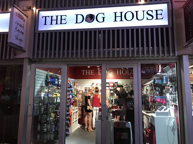 The Dog House store,  Bally's