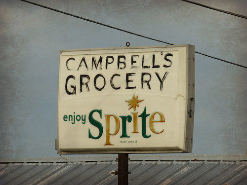 sprite vintagesign plasticsign enhanced closed smalltown plummerville arkansas