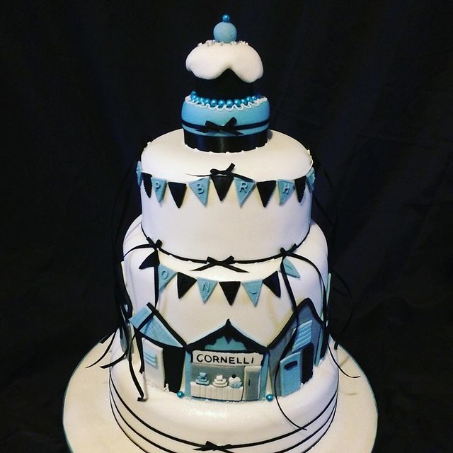 Cake by Cornelli Sugarcraft Specialist