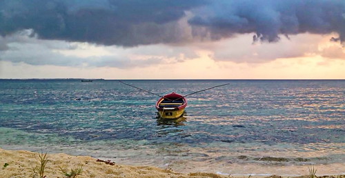 negril jamaica boat caribbean caribe beach playa water ocean sea sunset westend sevenmilebeach