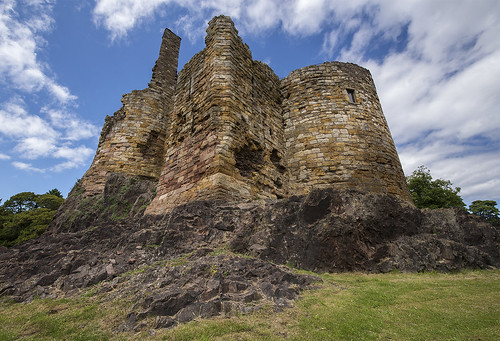castle dirleton eastlothian scotland castles