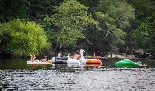 Edisto River Rope Swing and Beer Commercial Float-129