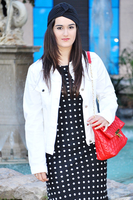 valencia something fashion blogger spain influencer streetstyle turban vintage polka dot dress_0061