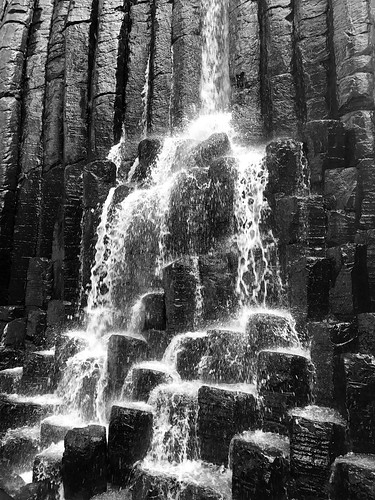 basaltic prisms volcanic hexagonal stones rocks nature waterfall black white santa maria regla huasca de ocampo hidalgo méxico