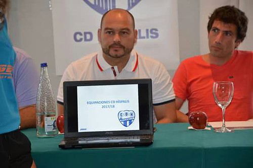 David Fernández Powi, entrenador CD Híspalis
