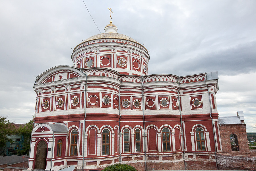 Реставрацию Воскресенской церкви в Курске завершат в этом году