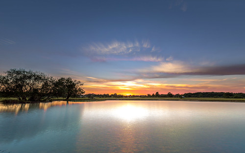 newforest sunset sun janesmoor pond reflection water tree cloud stack longexposure landscape