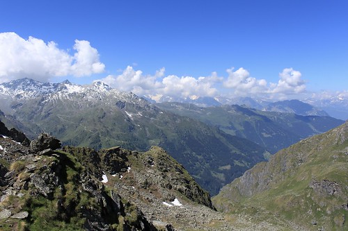valais suisse valdebagnes fionnay becd’aigle louvie montagnes nature paysages nuages vert bleu