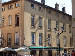 Place Saint-Jean, Vieux Lyon - Cafe de la Cathedrale - Photo of Poleymieux-au-Mont-d'Or