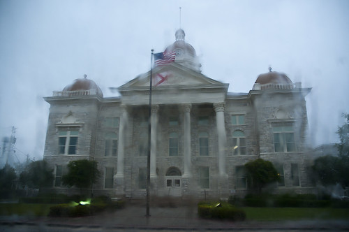 fisherbray usa unitedstates alabama shelbycounty columbiana nikon d5000 courthouse oldglory flag thunderstorm rain