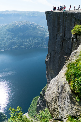 preikestolen pulpitrock lysefjorden rogaland norge norway mountains fjell fjord landscape view vista landskap rock