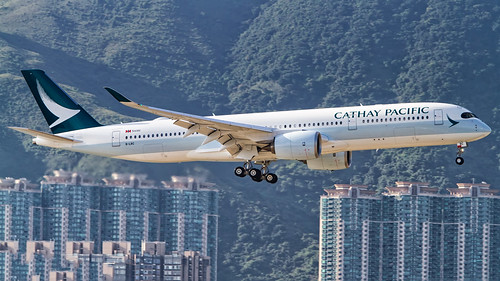 Cathay Pacific Airbus A350-900 B-LRC