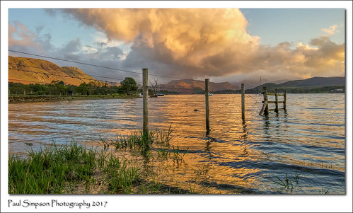 lgg3 mobilephonephotography cellphoneimages lakedistrict ullswateratsunset sunset ullswater cumbria water lake paulsimpsonphotography nature fence imagesof imageof photoof photosof grass evening england may2017 mountains hills clouds goldenhour reflection waterreflection landscape sky cloud