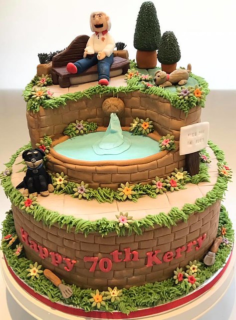 Cake by Mini's Bakery