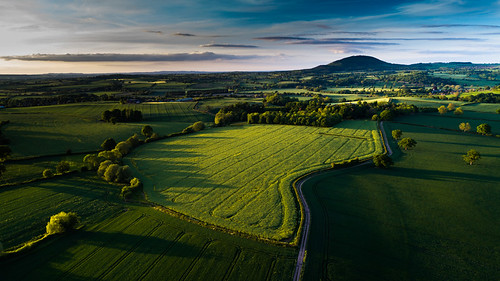 england unitedkingdom gb wrekin shropshire landscape sundown evening fields freedom peace quiet tranquil skyline drone shadows