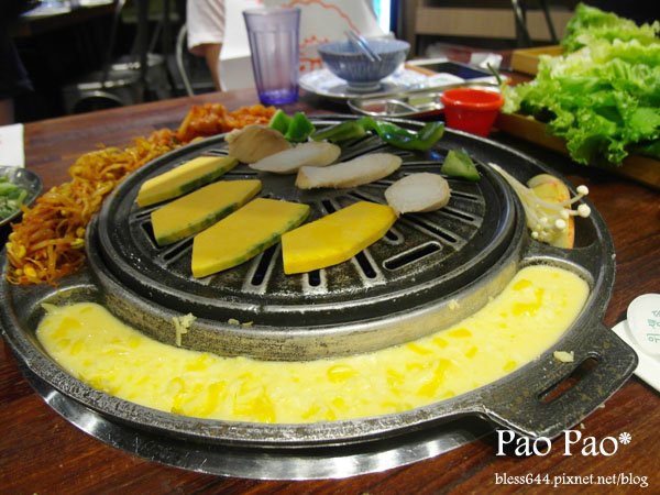 滋滋咕嚕韓式烤肉(台中綠園道店)