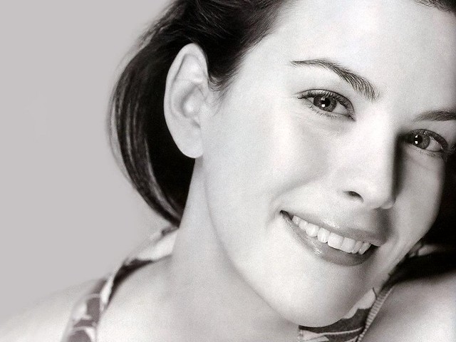 Liv Tyler Pictures