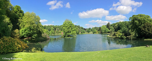 stourhead nationaltrust lake water loch spring colour tree country countryside