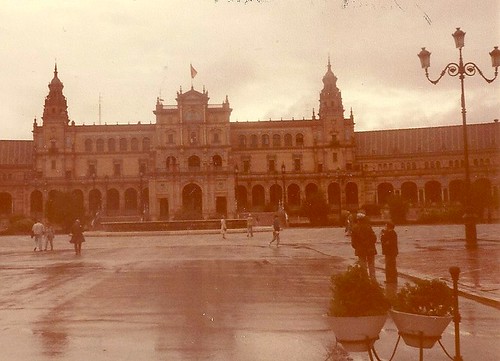 35185044912 928cabd68b - Seville, 1983