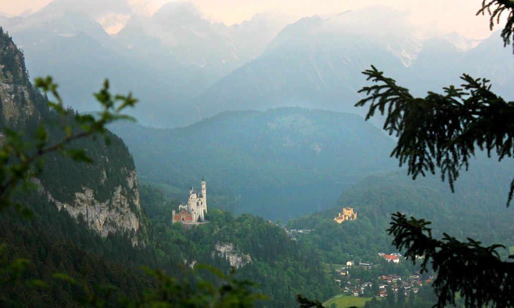 tegelberg-mountain-castle-views