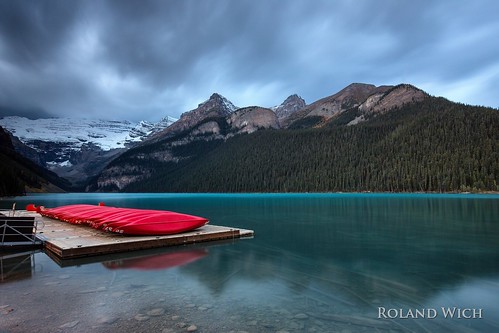 north america kanada canada lake louise morning dawn rocky mountains alberta