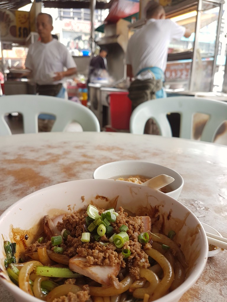 干老鼠粉 Dry Rat Noodle $6 @ Kedai Kopi Nanking (南京茶餐室) USJ 10