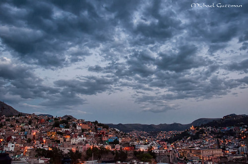 guanajuato mexico bluehour clouds sky approachingstormclouds citylights city cityscape bigsky