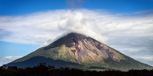 nicaragua 2017 americas centralamerica ometepe concepción volcano mountain sky clouds landscape