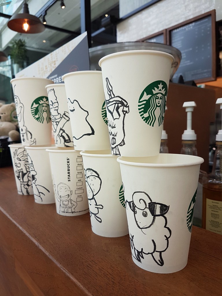 @ Starbucks 星巴克 INNOCentre at Kowloon Tong 九龙唐 No.72 TatCheeAvenue 达之路