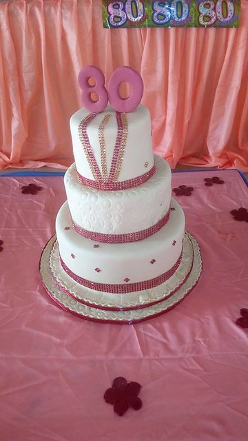 Cake by Toothsome Cakes N Event