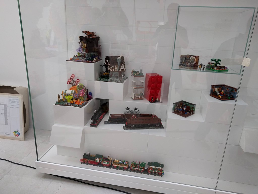 Displaying my Mocs in the Masterpiece Gallery at the LEGO House in Billund.