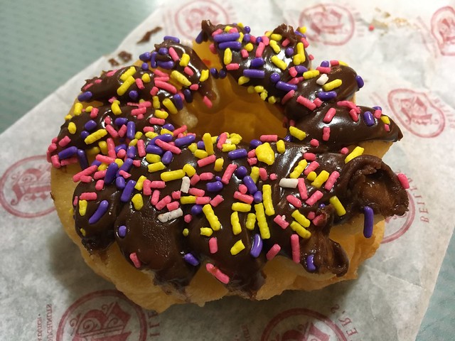 Chocolate French cruller - Beiler's Bakery