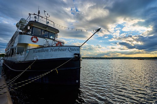 hamiltonharbour cruise boat sunset