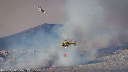 california norcal lassencounty commute hwy395 wildfire fire smoke brushfire longvalleyfire doyle at261 superscooper cl415 canadair bell407 blmfire
