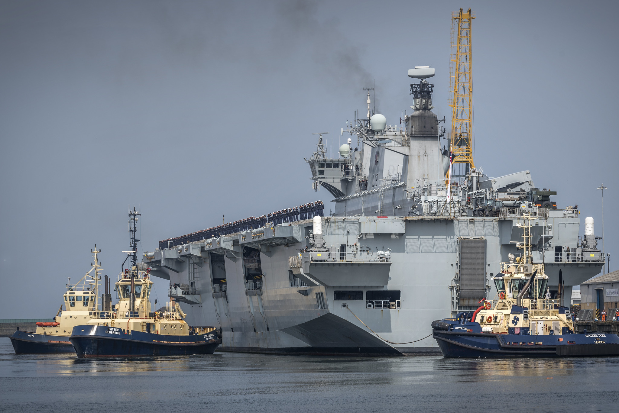 Helicopter carrier HMS Ocean (L12) - Page 2 34961848053_28f4543adb_k