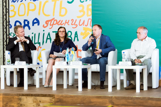 Opening and Plenary Sessions : Forum for local democracy in Ukraine