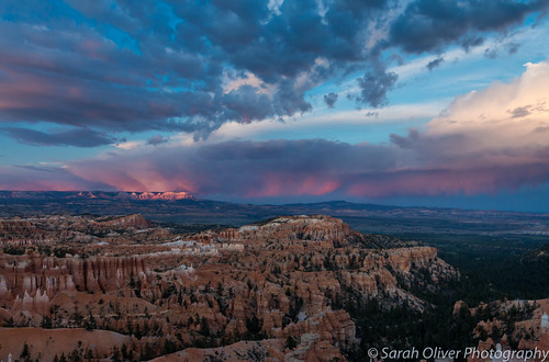 sunset point bryce canyon national park utah usa united states america hoodoos rock formations clouds moody sky amphitheater pillars vista view landscape dusk nature weather canon 6d