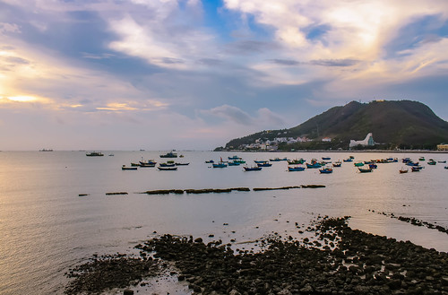 sunset sundown vungtau beach shore cloud sky skynet vietnam travel stone
