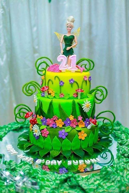 Tinkerbell Themed Cake by Andees Cake Creations