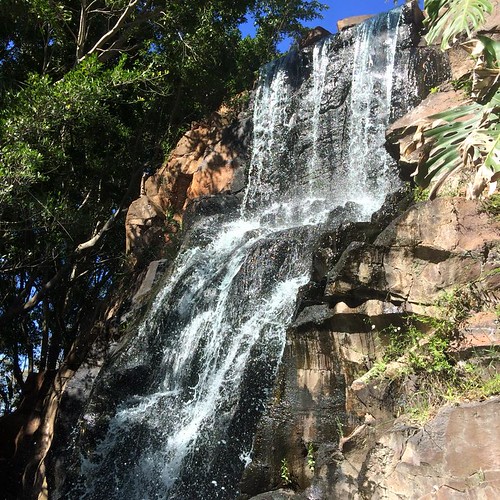 Picnic Point waterfall